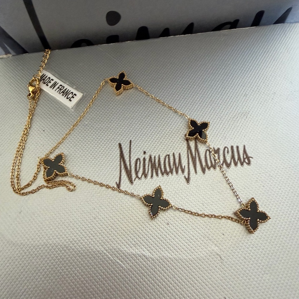 Venetian Princess Clover Necklace 18k